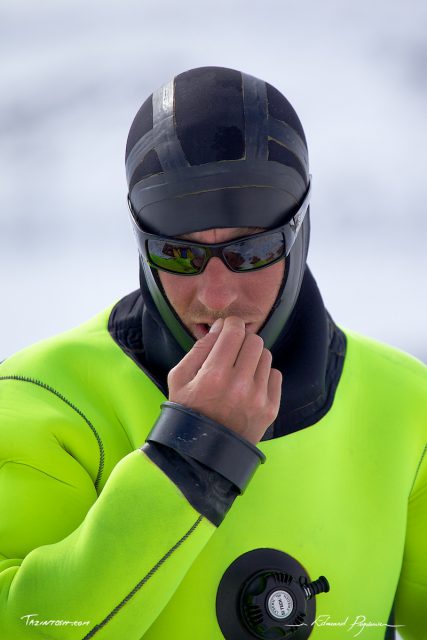 Plongée sous glace à Tignes 